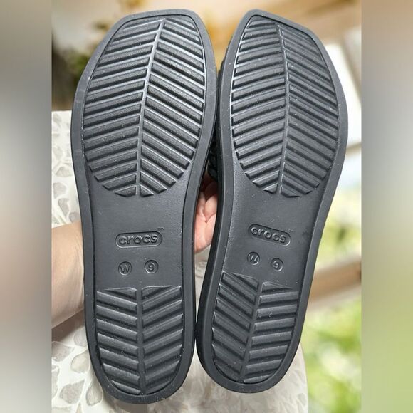 CROCS Women's Miami Slip On Slides Sandals - Picture 10 of 14